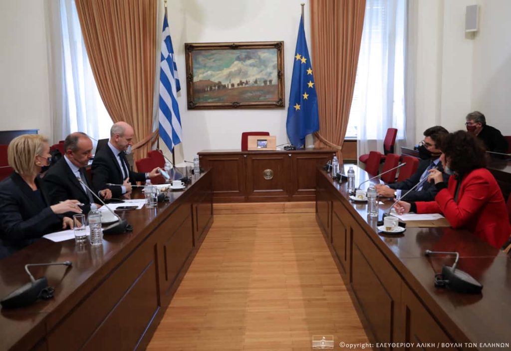 Συνάντηση Μπαραλιάκου με τον Πρέσβη των Ηνωμένων Αραβικών Εμιράτων στα πλαίσια της Κοινοβουλευτικής Ομάδας Φιλίας Ελλάδας Ηνωμένων Αραβικών Εμιράτων