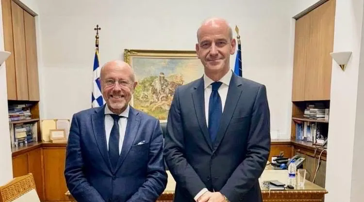 Φώντας Μπαραλιάκος: Επιστρέφουν στην τοπική εκκλησία οι εγκαταστάσεις του π. Ψυχιατρείου στην Πέτρα