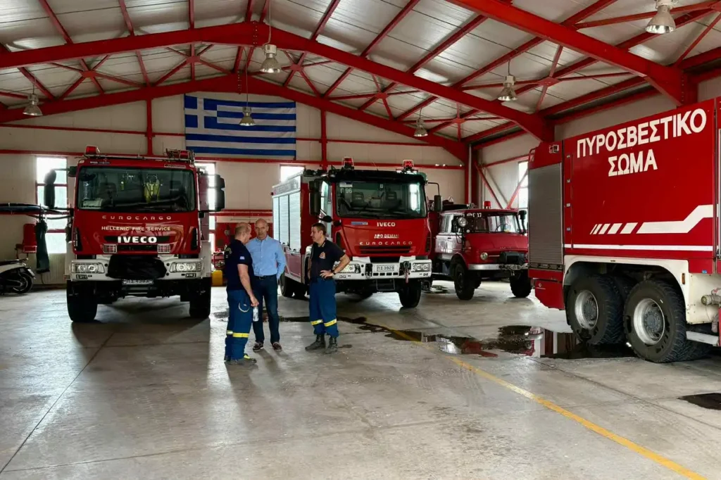 Drone για ανίχνευση πυρκαγιών στον Όλυμπο – Επίσκεψη Φώντα Μπαραλιάκου στην Πυροσβεστική Υπηρεσία Λιτοχώρου
