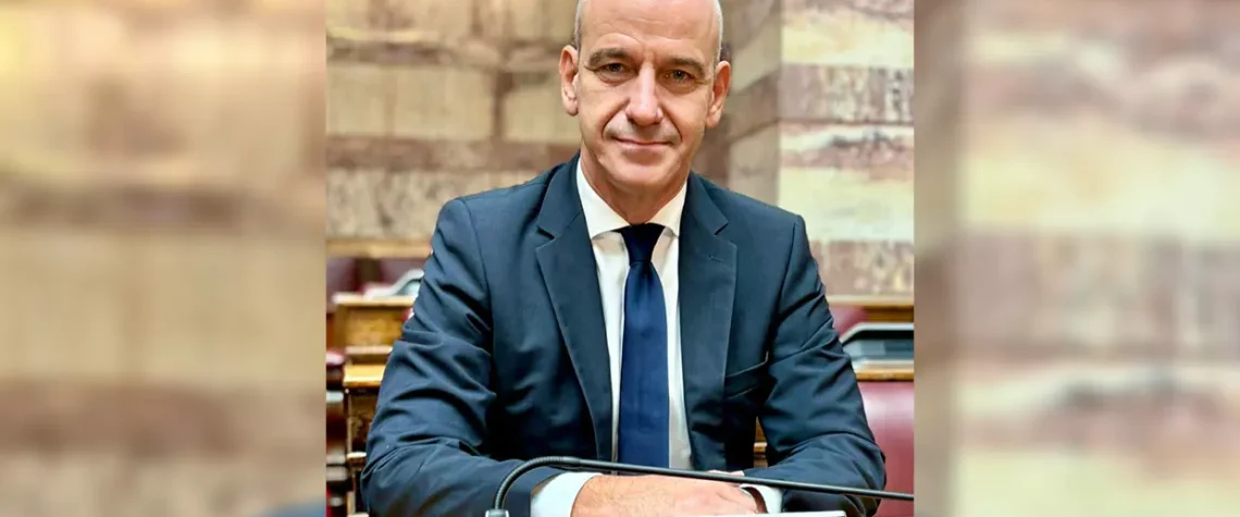 Κοσμήτορας της Βουλής των Ελλήνων εκλέχθηκε ο Φώντας Μπαραλιάκος