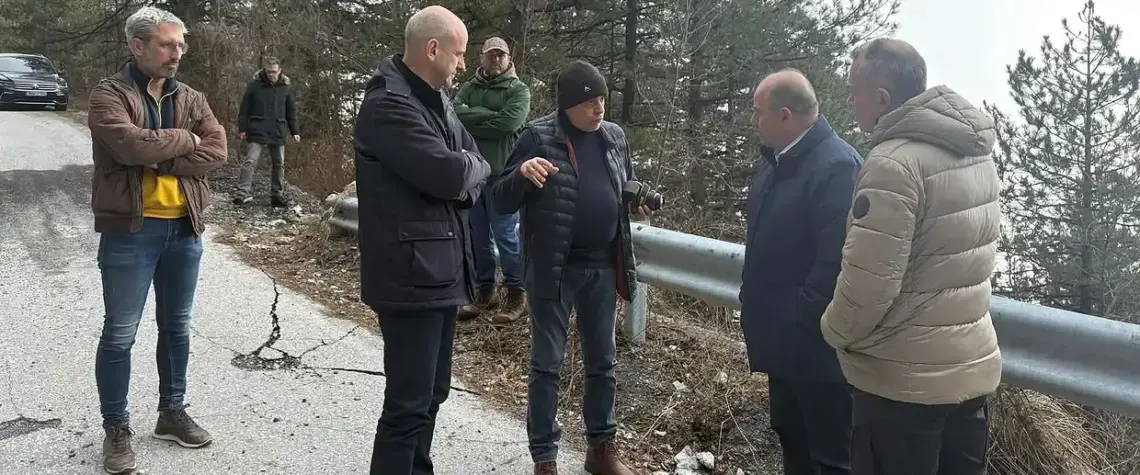 Φώντας Μπαραλιάκος: Συντονισμένη αυτοψία με τους αρμόδιους στον δρόμο προς τα Πριόνια για την αντιμετώπιση της κατολίσθησης  
