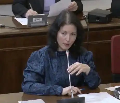 1η συνεδρίαση της Επιτροπής Βιβλιοθήκης της Βουλής υπό την προεδρία του Ξενοφώντα Μπαραλιάκου