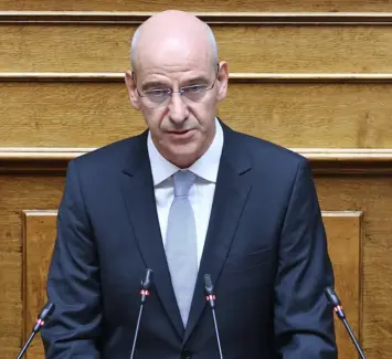Φώντας Μπαραλιάκος: «Στήριξη των πολιτών και λύσεις για το ιδιωτικό χρέος»