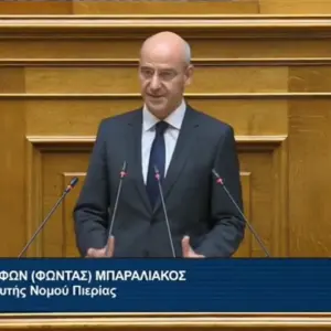 Μπαραλιάκος στη Βουλή: Στα Βαρέα και Ανθυγιεινά νοσηλευτές, διασώστες και οδηγοί ασθενοφόρων